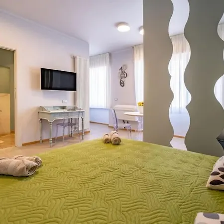 I Due Soli Monolocale Di Design Vista Mare Διαμέρισμα Σαν Ρέμο