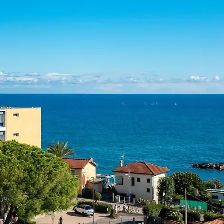 I Due Soli Monolocale Di Design Vista Mare Διαμέρισμα